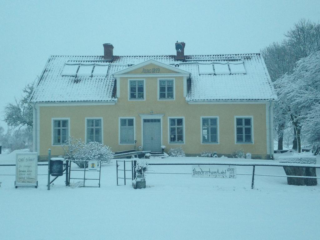 Takern Vandrarhem Svanshals Exterior photo